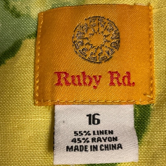 Ruby Rd. Floral Blazer - Yellow, Green, White - Picture 7 of 8